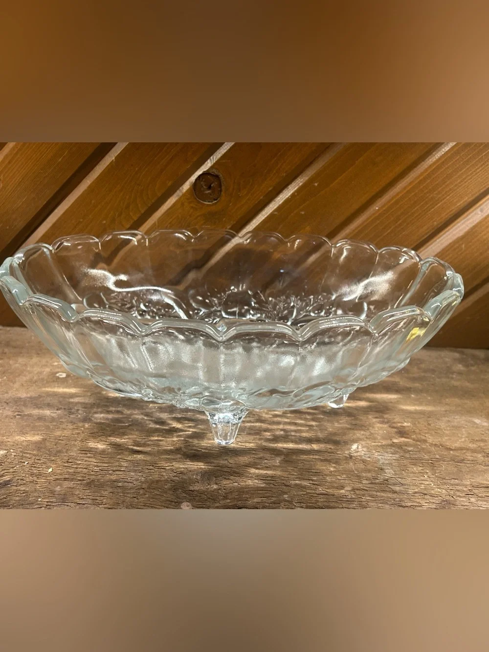 Vintage Indiana Glass Harvest Grape Glass Fruit Bowl (C)
